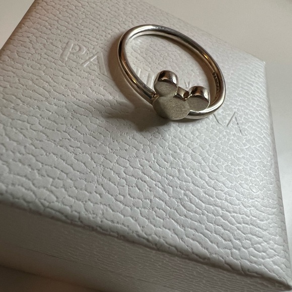 Pandora Mickey Ring - Picture 4 of 8
